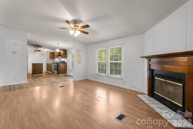 2786 Ridgecreek Drive, Morganton, NC 28655