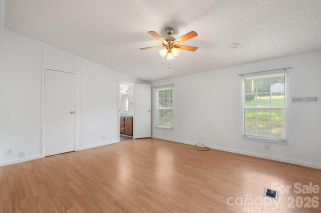 2786 Ridgecreek Drive, Morganton, NC 28655