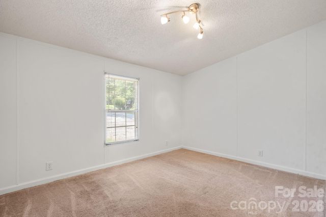 2786 Ridgecreek Drive, Morganton, NC 28655