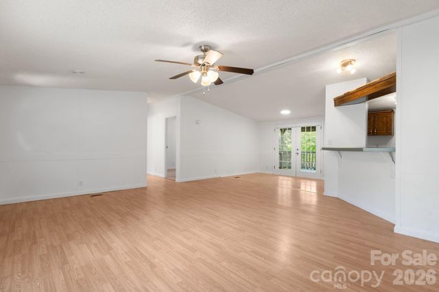 2786 Ridgecreek Drive, Morganton, NC 28655