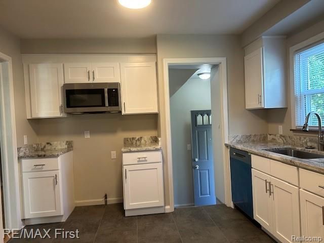 17175 Five Points Street, Redford Charter Township, MI 48240