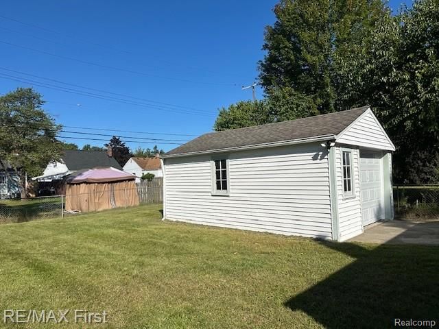 17175 Five Points Street, Redford Charter Township, MI 48240