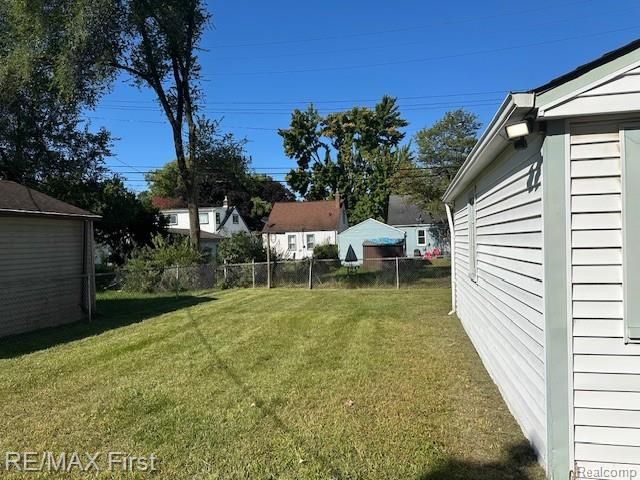 17175 Five Points Street, Redford Charter Township, MI 48240