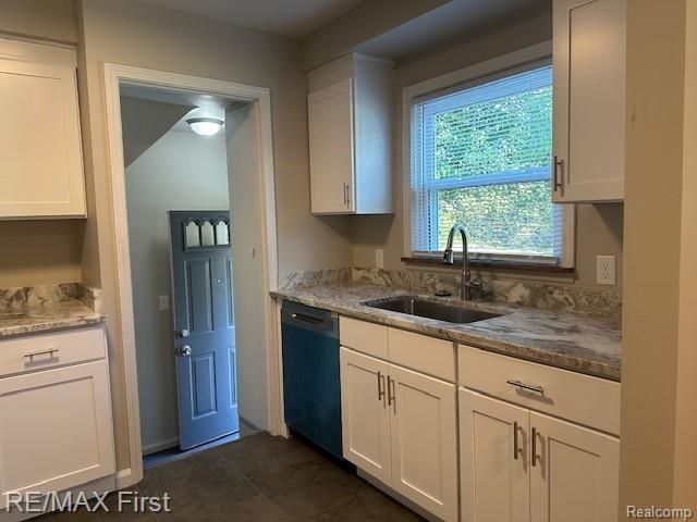 17175 Five Points Street, Redford Charter Township, MI 48240