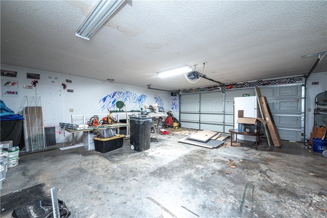 17942 Railroad Cut Road, Rogers, AR 72756