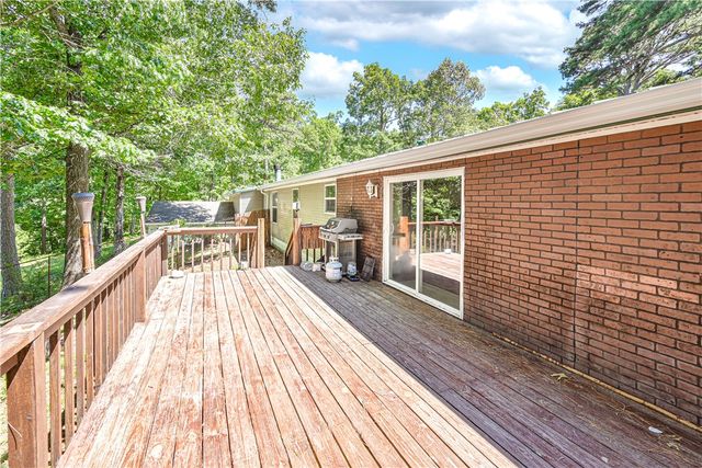 17942 Railroad Cut Road, Rogers, AR 72756