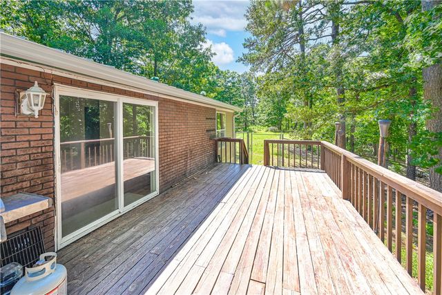 17942 Railroad Cut Road, Rogers, AR 72756