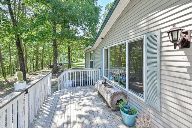 17942 Railroad Cut Road, Rogers, AR 72756