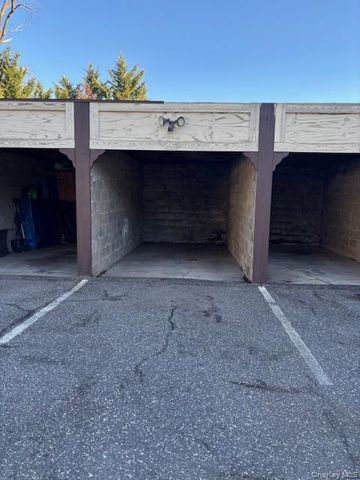 159 Main Street, Huntington, NY 11743