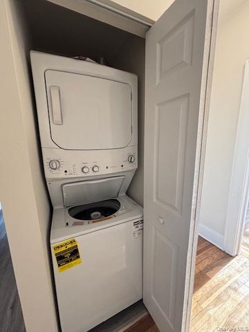 159 Main Street, Huntington, NY 11743