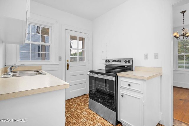 701 E Nash Street, Spring Hope, NC 27882