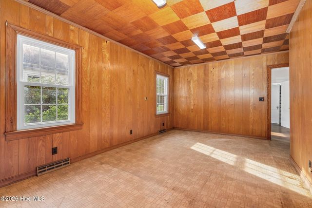 701 E Nash Street, Spring Hope, NC 27882