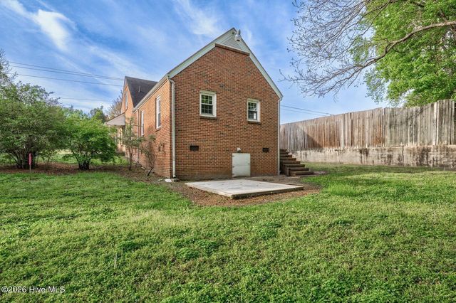 701 E Nash Street, Spring Hope, NC 27882