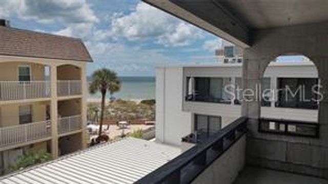 1555 TARPON CENTER DRIVE 262, Venice, FL 34285