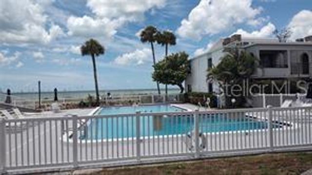 1555 TARPON CENTER DRIVE 262, Venice, FL 34285
