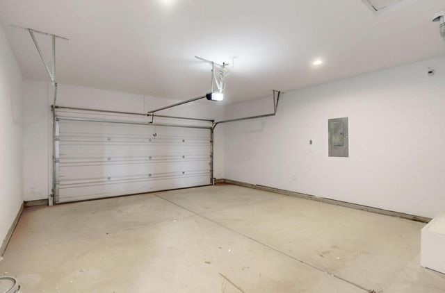 408 4th Street NE, Rio Rancho, NM 87124
