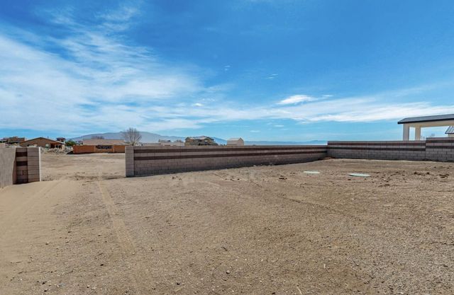 408 4th Street NE, Rio Rancho, NM 87124