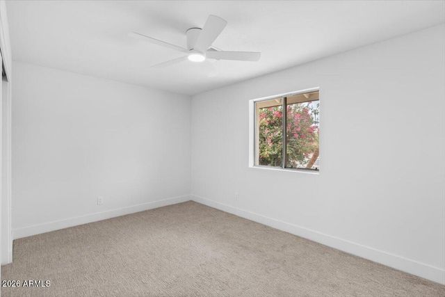 3926 E LAUREL Lane, Phoenix, AZ 85028