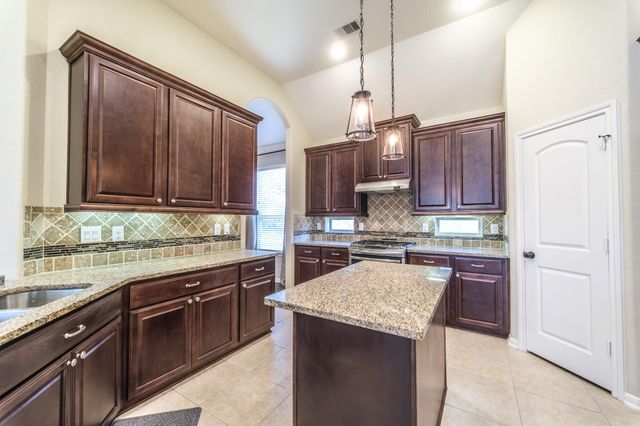 6502 Limestone Court, Rosenberg, TX 77471