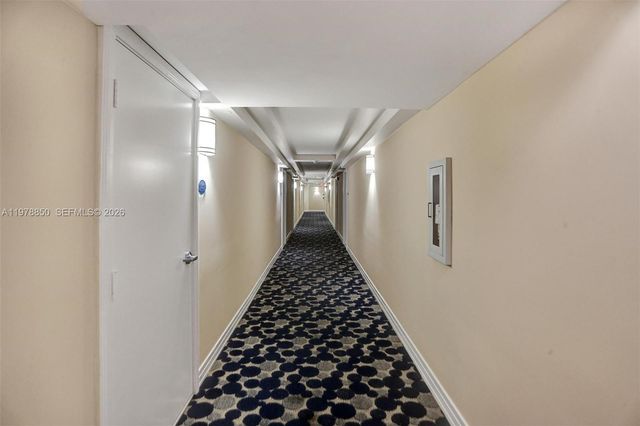 6917 Collins Ave 915, Miami Beach, FL 33141