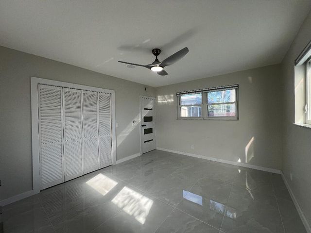 1042 Tyler Street, Hollywood, FL 33019