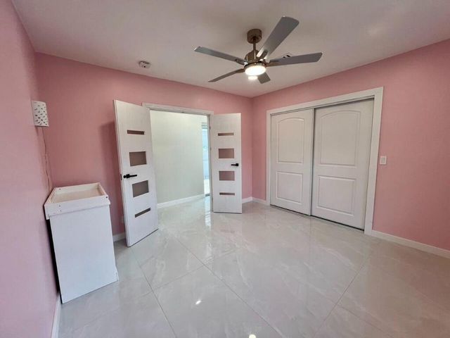 1042 Tyler Street, Hollywood, FL 33019