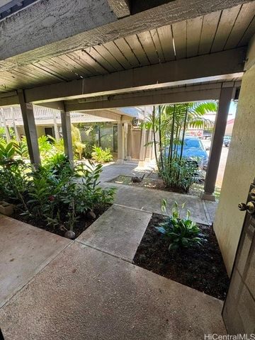 98-310 Kamehameha Highway 129, Aiea, HI 96701