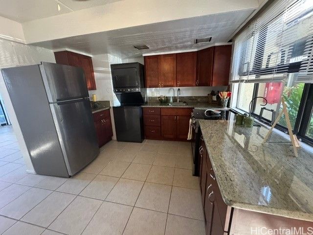 98-310 Kamehameha Highway 129, Aiea, HI 96701