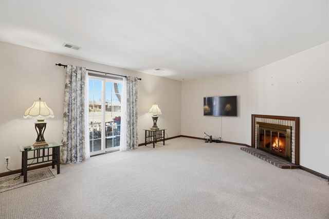 1630 Camellia Drive B-1, Munster, IN 46321