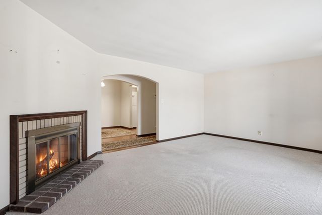 1630 Camellia Drive B-1, Munster, IN 46321