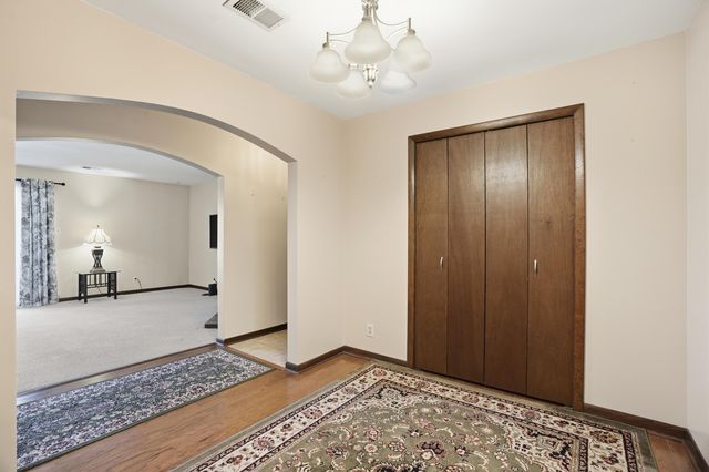 1630 Camellia Drive B-1, Munster, IN 46321