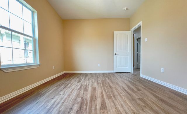 504 SW 15th Street, Mineral Wells, TX 76067