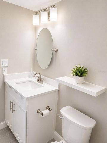 1 KEY CAPRI 102W, Treasure Island, FL 33706