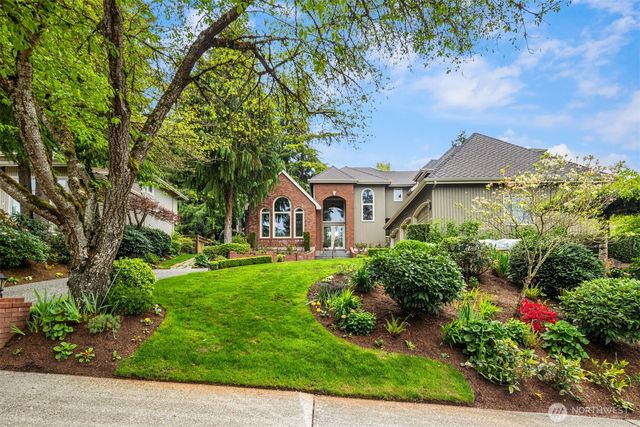 3021 224th Avenue NE, Sammamish, WA 98074