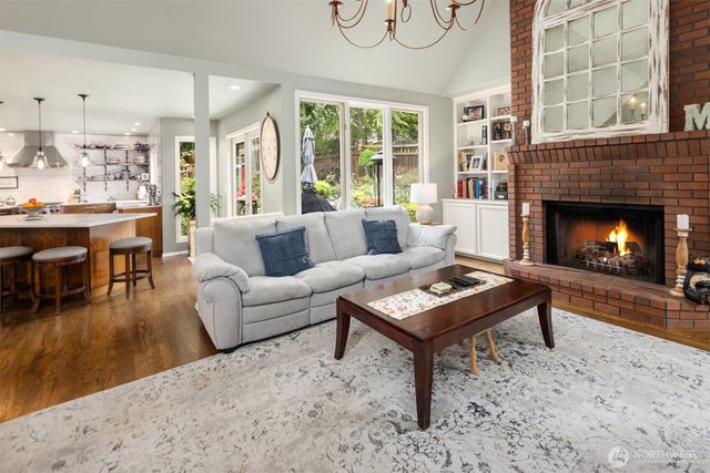 3021 224th Avenue NE, Sammamish, WA 98074