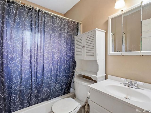 18844 Marquette Street, Roseville, MI 48066