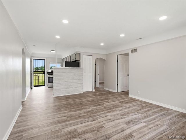 18844 Marquette Street, Roseville, MI 48066