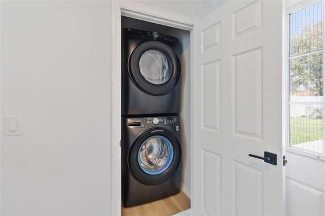 5465 LESCOT LANE, Orlando, FL 32811