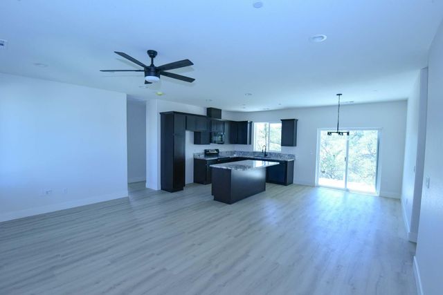 19625 Gazelle Place, Cottonwood, CA 96022