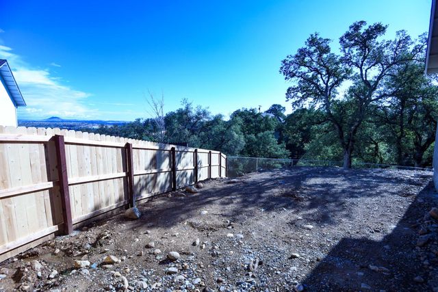 19625 Gazelle Place, Cottonwood, CA 96022