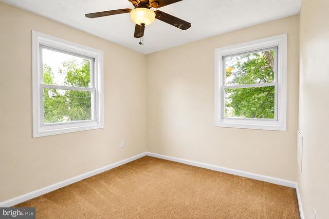 3020 24TH PL SE, Washington, DC 20020