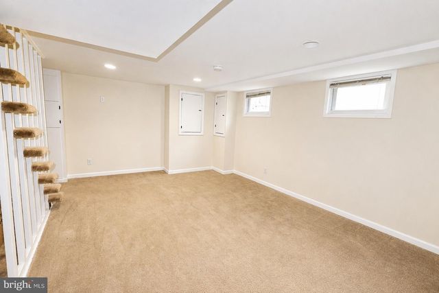 3020 24TH PL SE, Washington, DC 20020