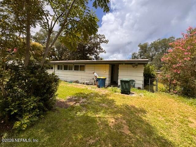 1923 BANBURY Road, Jacksonville, FL 32211
