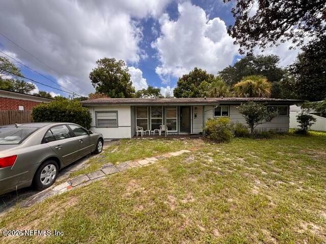 1923 BANBURY Road, Jacksonville, FL 32211