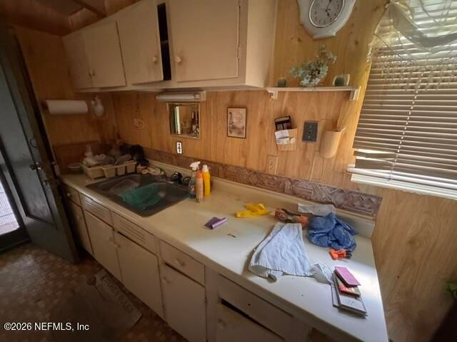 1923 BANBURY Road, Jacksonville, FL 32211
