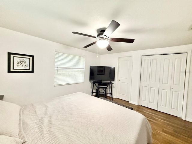 1004 LAKE CHARLES CIRCLE, Lutz, FL 33548