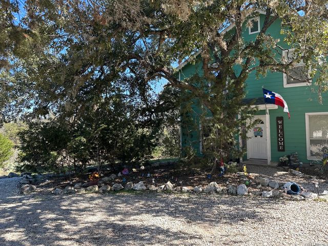 1724 Canyon Lake, Canyon Lake, TX 78133