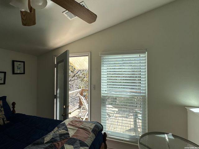 1724 Canyon Lake, Canyon Lake, TX 78133