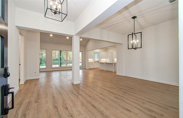 2743 Constantine, Roman Forest, TX 77357