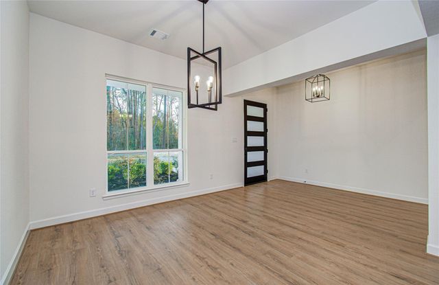 2743 Constantine, Roman Forest, TX 77357